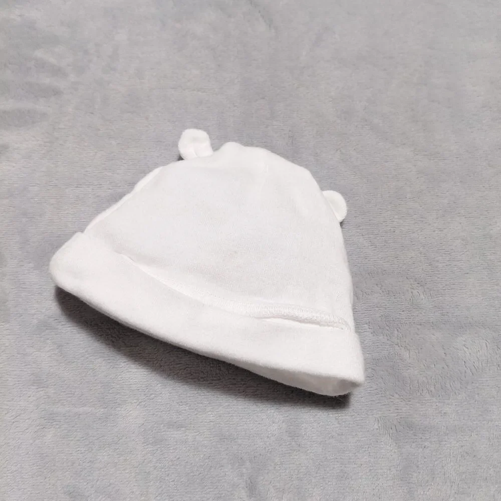 Carter's NB White Polar Bear Infant Beanie Hat One Size